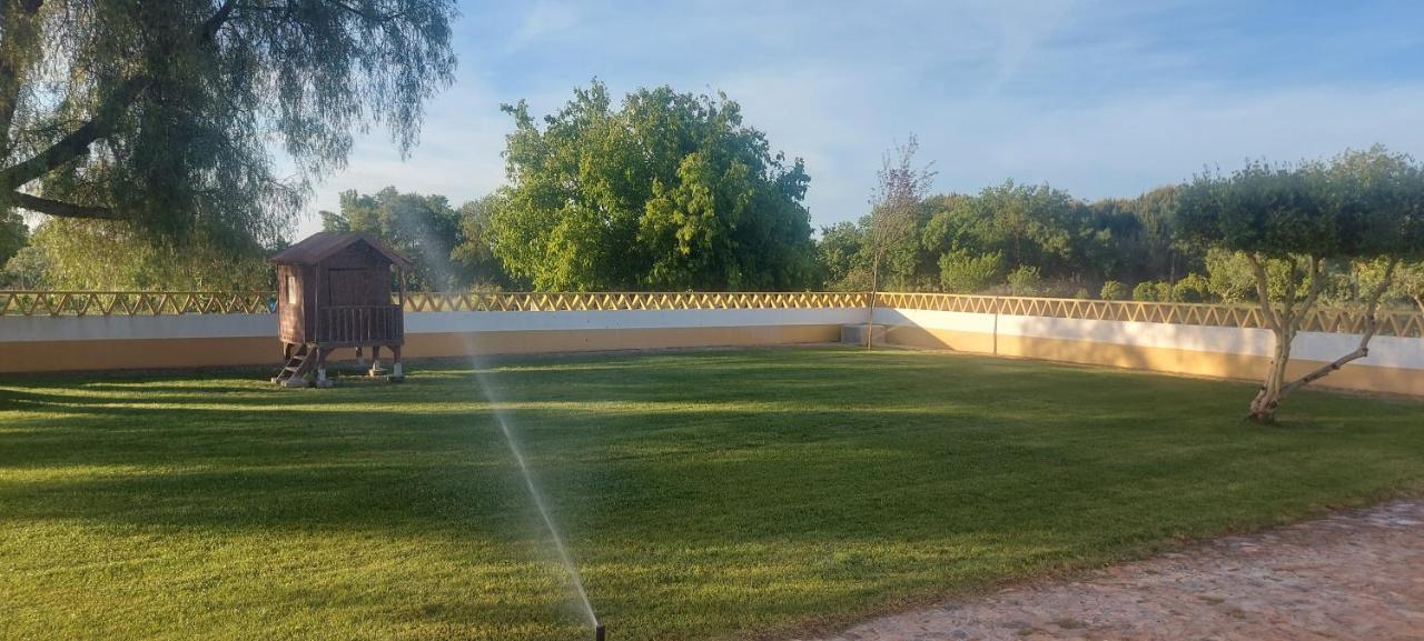 Vila Montinho Do Palanque Viana do Alentejo Exteriér fotografie